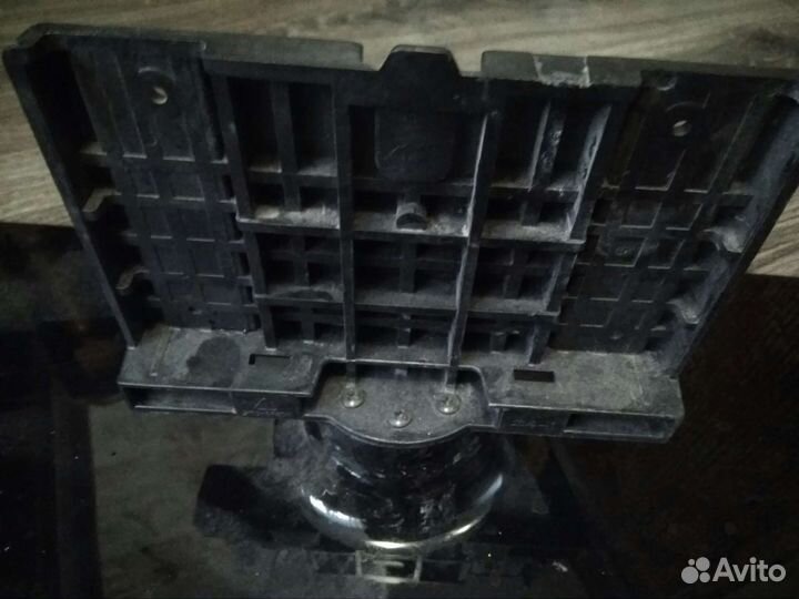 Подставка под телевизор