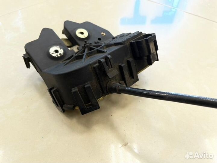 Замок багажника Ford Focus 1 универсал cdda 2004