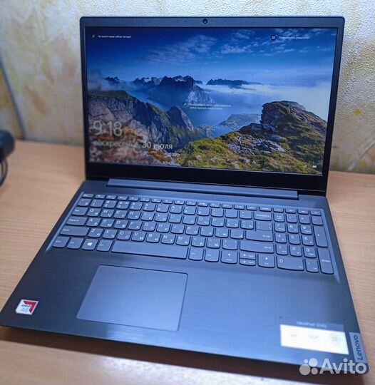 Lenovo s145-15ast A6-9225 в состоянии нового