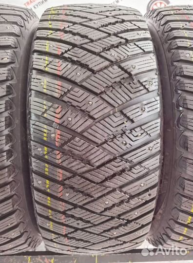 Goodyear UltraGrip Ice SUV 255/55 R18 107P