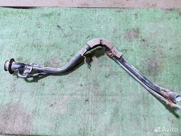 Горловина топливного бака Mazda CX-7 I рестайлинг