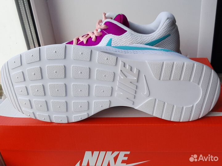 Кроссовки Nike оригинал новые