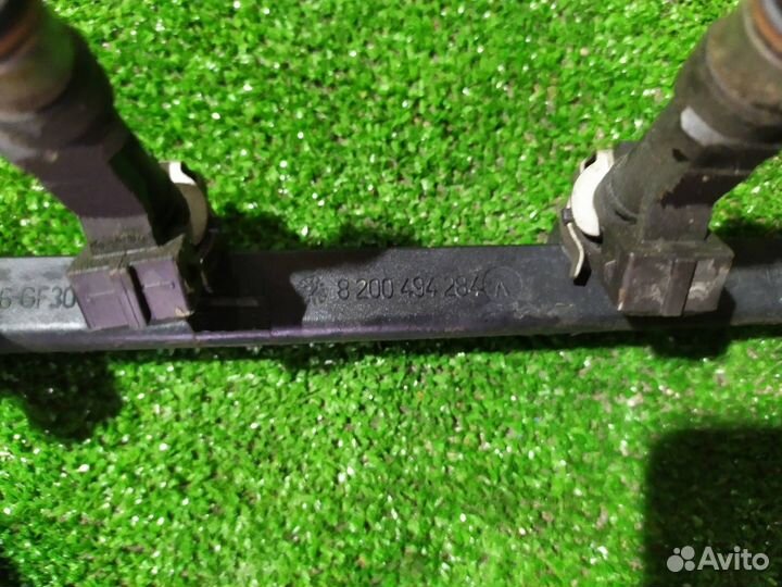 Топливная рампа Renault Logan седан 1.4 2008