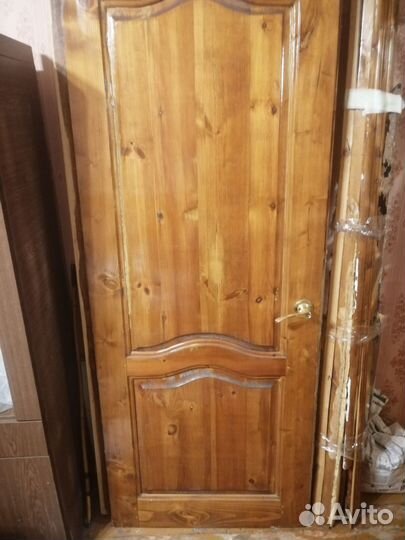 Двери деревянные бу 80