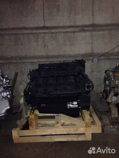Двигатель (силовой агрегат) 740.30-260
