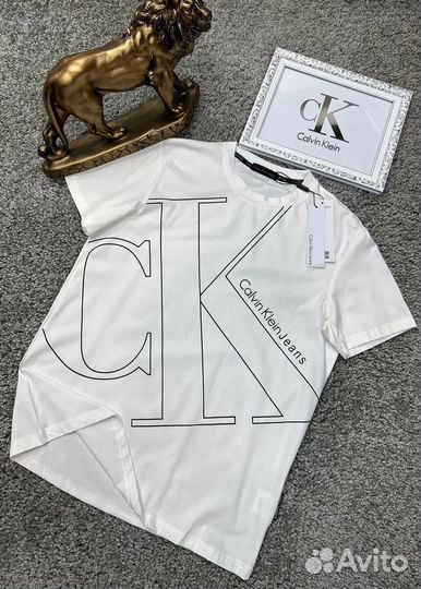 Футболка Calvin Klein