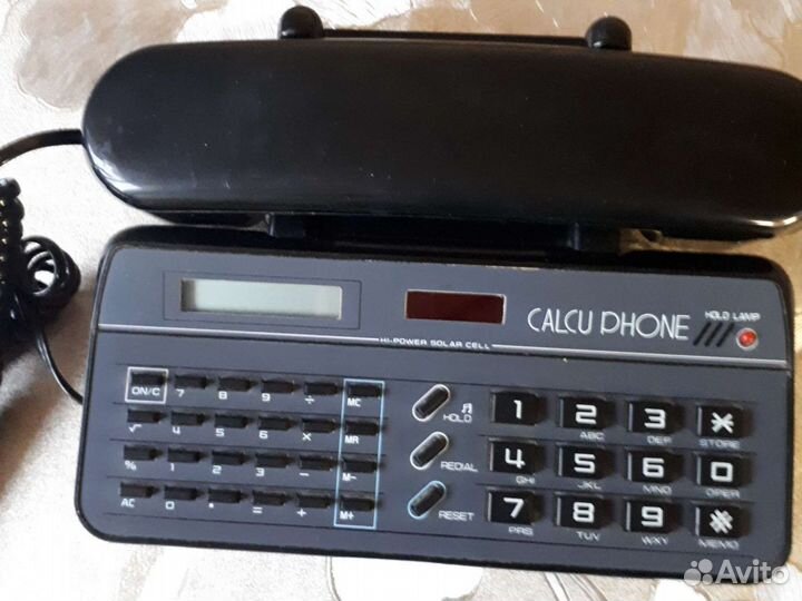 Телефон кнопочный с калькулятором