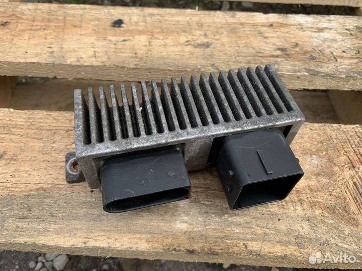 Блок управления свечами накала Рено 1.5 k9k
