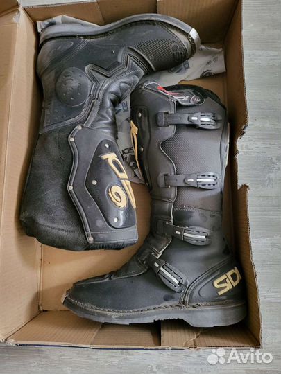 Ботинки для мотокросса