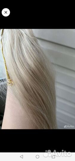 Волосы на заколках