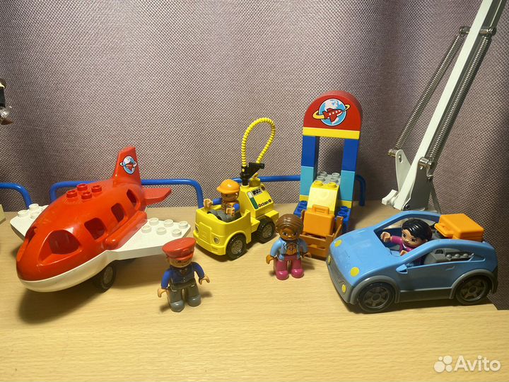 Lego duplo Аэропорт 10590 и машинка