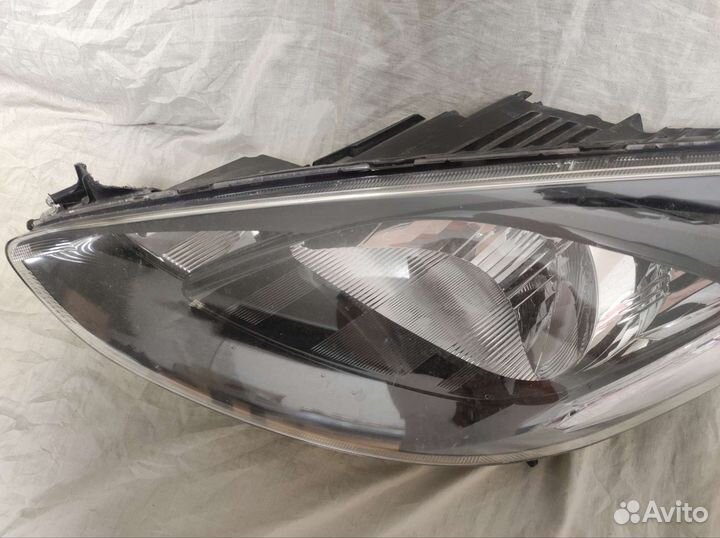 Mazda 2 Demio 07-14г.в. фара левая оригинал б.у