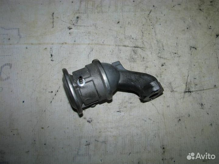 Клапан рециркуляции выхлопных газов Audi A6 (C6 4