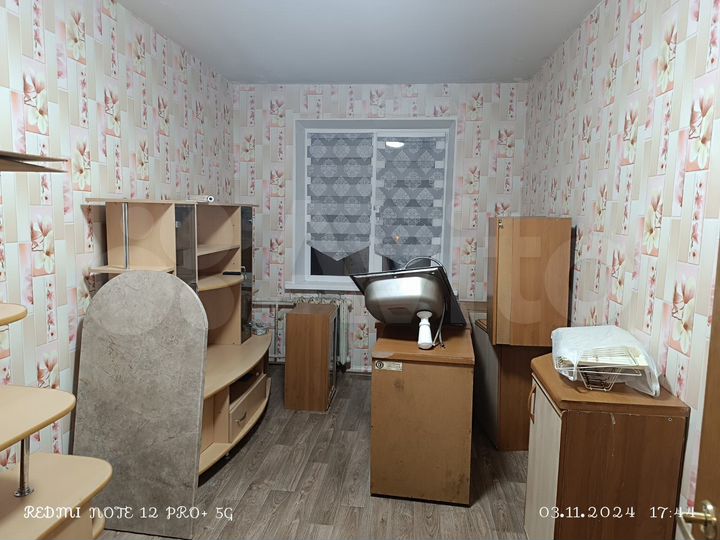 Комната 12 м² в 3-к., 5/5 эт.