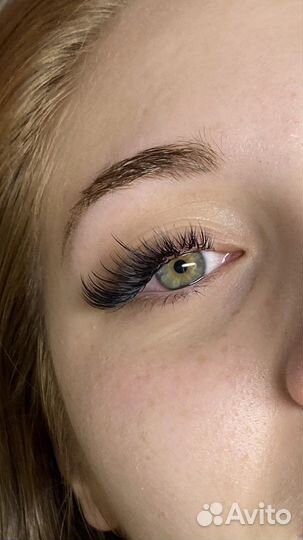 Наращивание и ламинирование ресниц и бровей