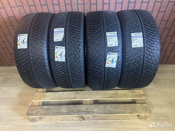 Michelin Pilot Alpin 5 SUV 265/40 R22