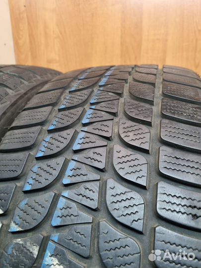 Bridgestone Blizzak LM-25 4x4 235/55 R19