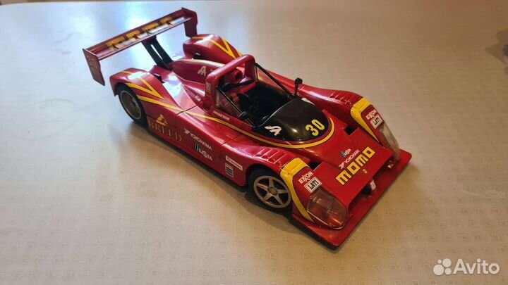 Коллекционная модель 1/18