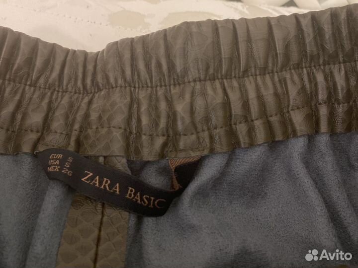 Шорты zara из экокожи размер s