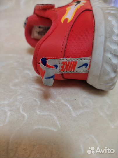 Кроссовки Nike Revolution 5 Fire 26 размер