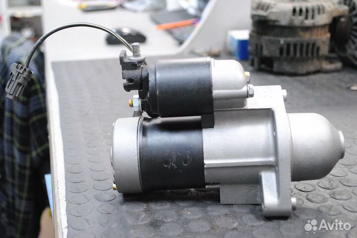 Стартер Infiniti EX35, G35, M35, QX50, Q50, QX70