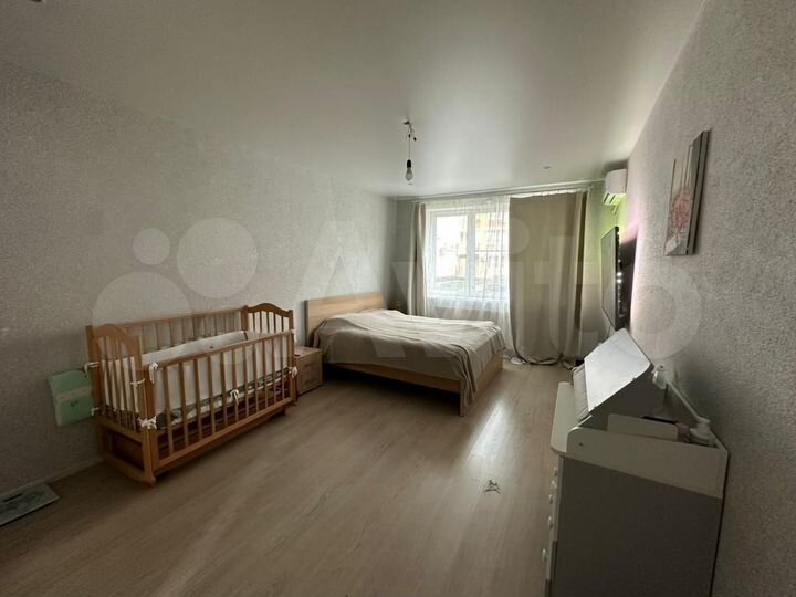 2-к. квартира, 57 м², 2/5 эт.