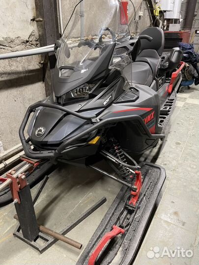 Продам снегоход