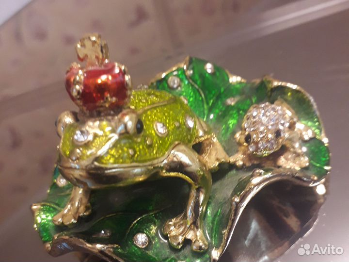 Статуэтка металл лягушки
