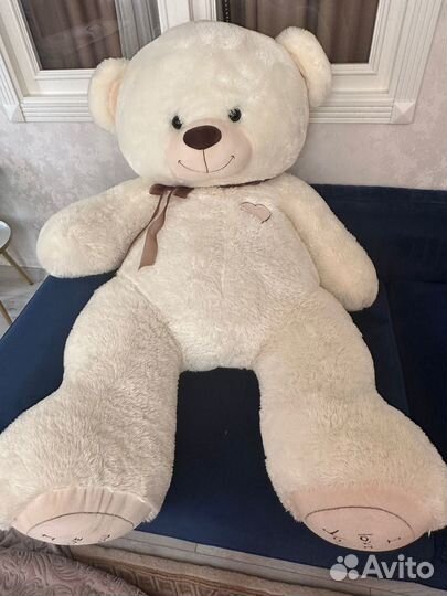 Плюшевый медведь