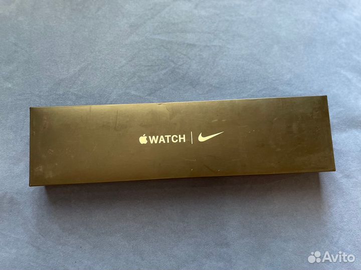 Коробка от apple watch Nike