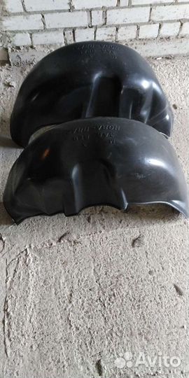 Подкрылки на mazda 3