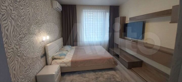 1-к. квартира, 32 м², 17/25 эт.