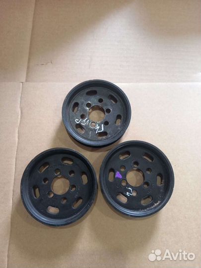 Шкив Гидроусилителя Гольф 4 Октавия Тур 038145255A