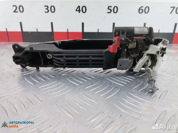 Ручка наружная передняя правая Toyota Prius 2 2007