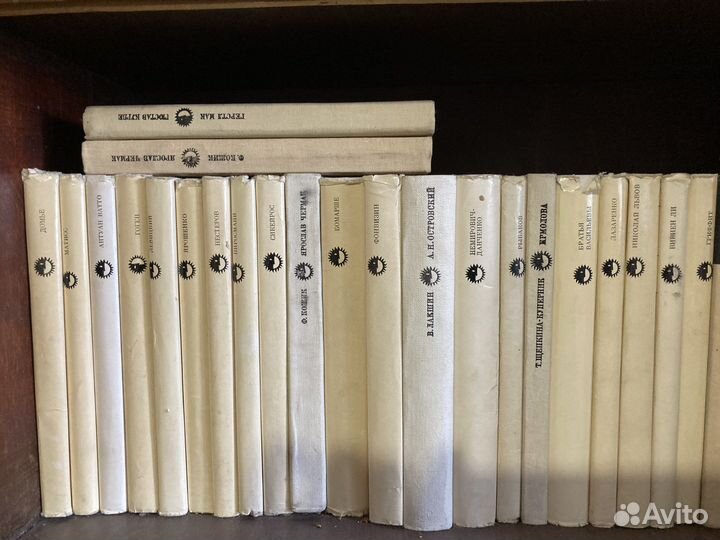 Серия «Жизнь в искусстве»