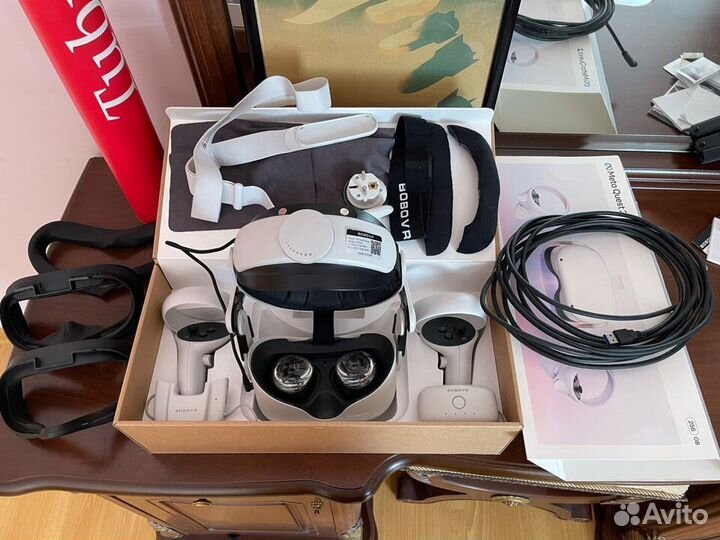 Oculus Quest 2 256gb + bobovr M2 PRO + провод пк