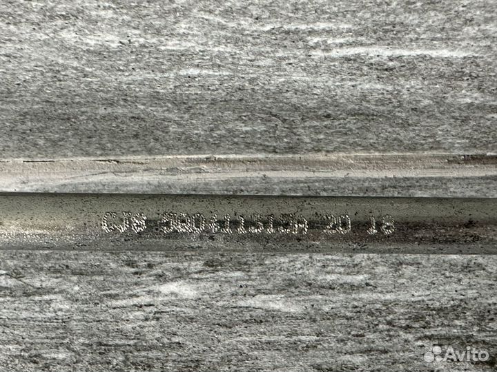 Стойка стабилизатора Tiguan Тигуан