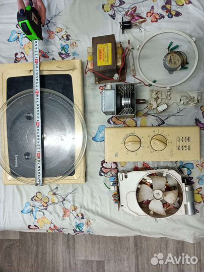 Разбор микроволновки Elenberg MG-2320M