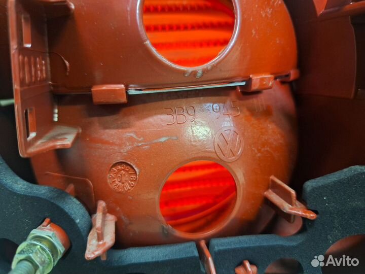 Фонарь задний левый Volkswagen Passat B5 рестайлин