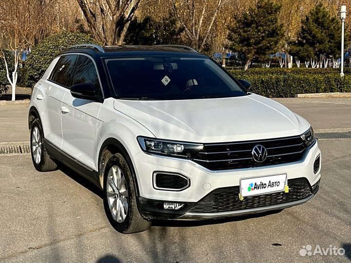 Volkswagen T-Roc 1.5 AMT, 2021, 40 000 км