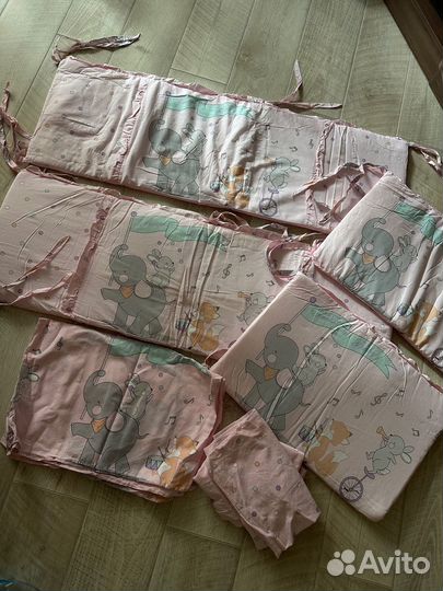 Комплект постельного белья в детскую кроватку