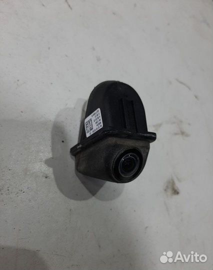 Камера вида задняя Bmw 7 F01 4.4 N63 2012