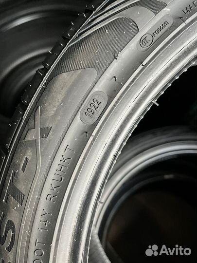 Greentrac Quest-X 255/40 R19 100Y