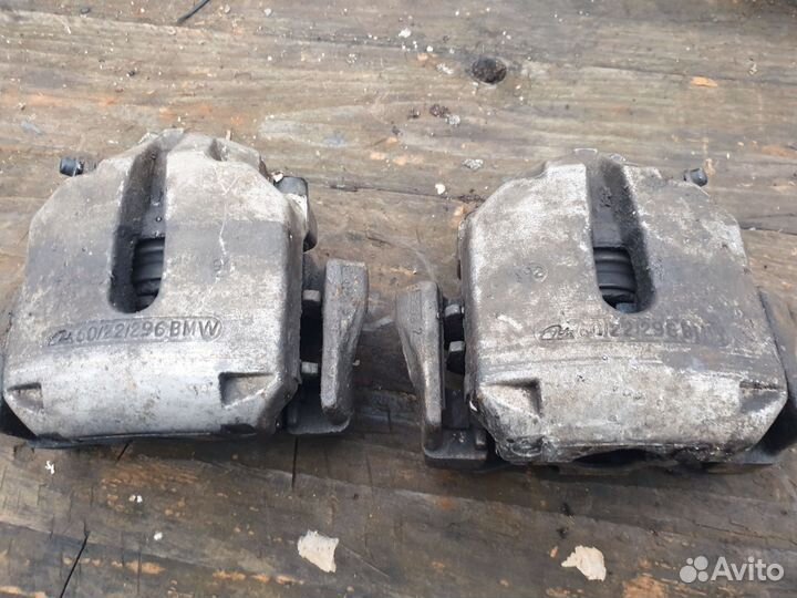 Суппорта в сборе BMW 60/22/296