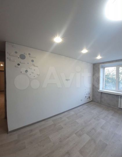 3-к. квартира, 59 м², 4/9 эт.