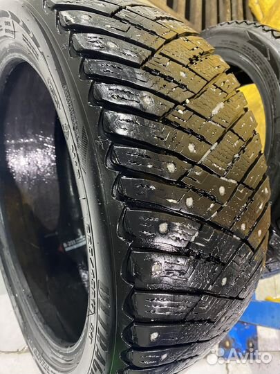 Goodyear Ultra Grip Ice Arctic 2 225/45 R17