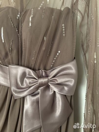 Вечернее платье