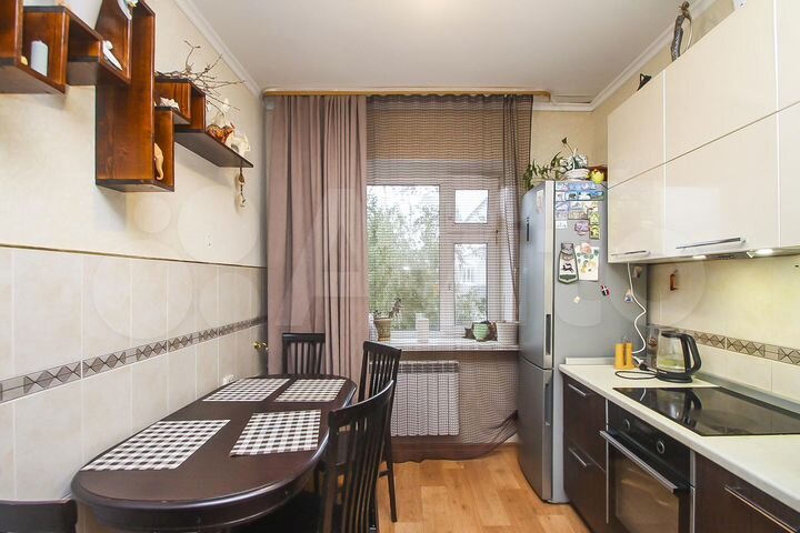 4-к. квартира, 81,9 м², 5/5 эт.