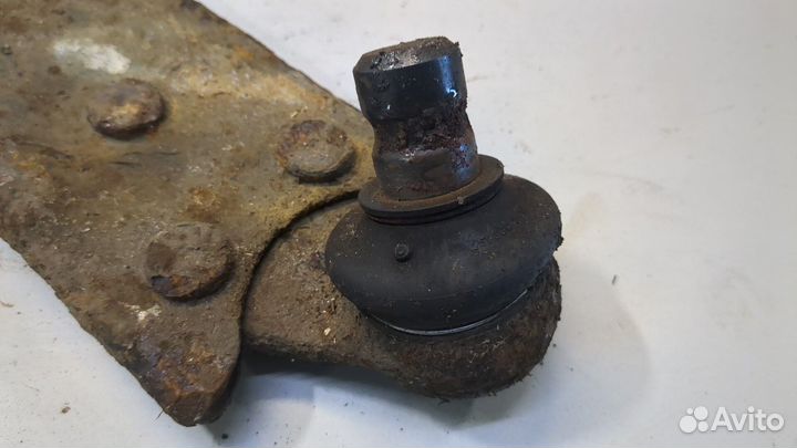 Рычаг подвески Ford Focus 3, 2012