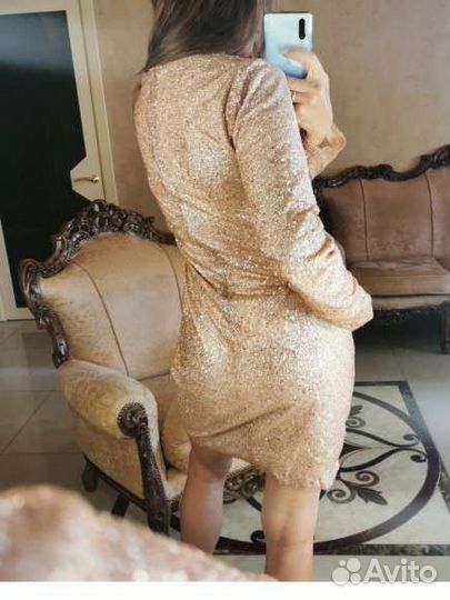 Вечернее платье